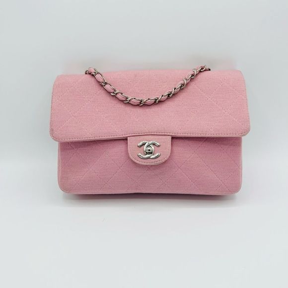 CHANEL Handbags - Chanel Classic Flap Vintage